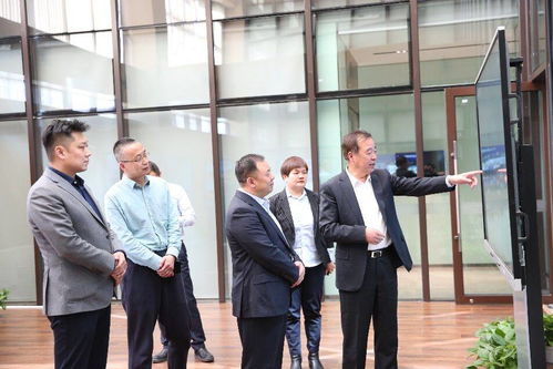 深化行業(yè)協(xié)同，共謀發(fā)展新篇 分享通信集團(tuán)拜會(huì)中國鐵塔董事長